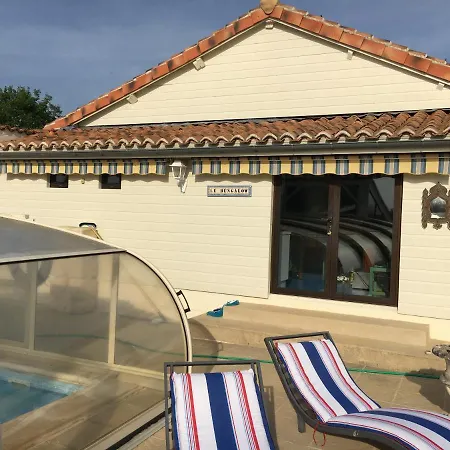 Charentaise Avec Piscine Privee *